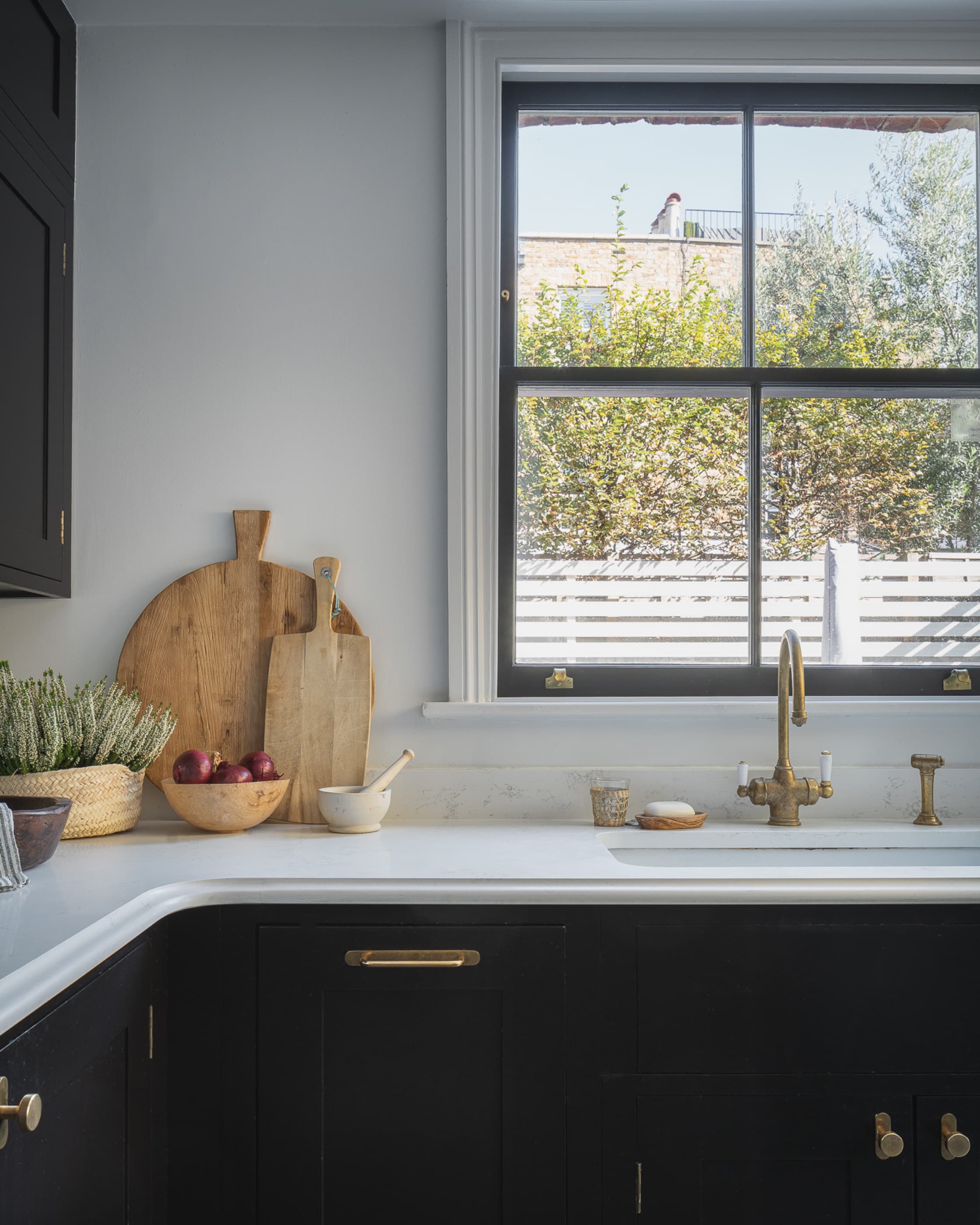 Fulham House — sink detail