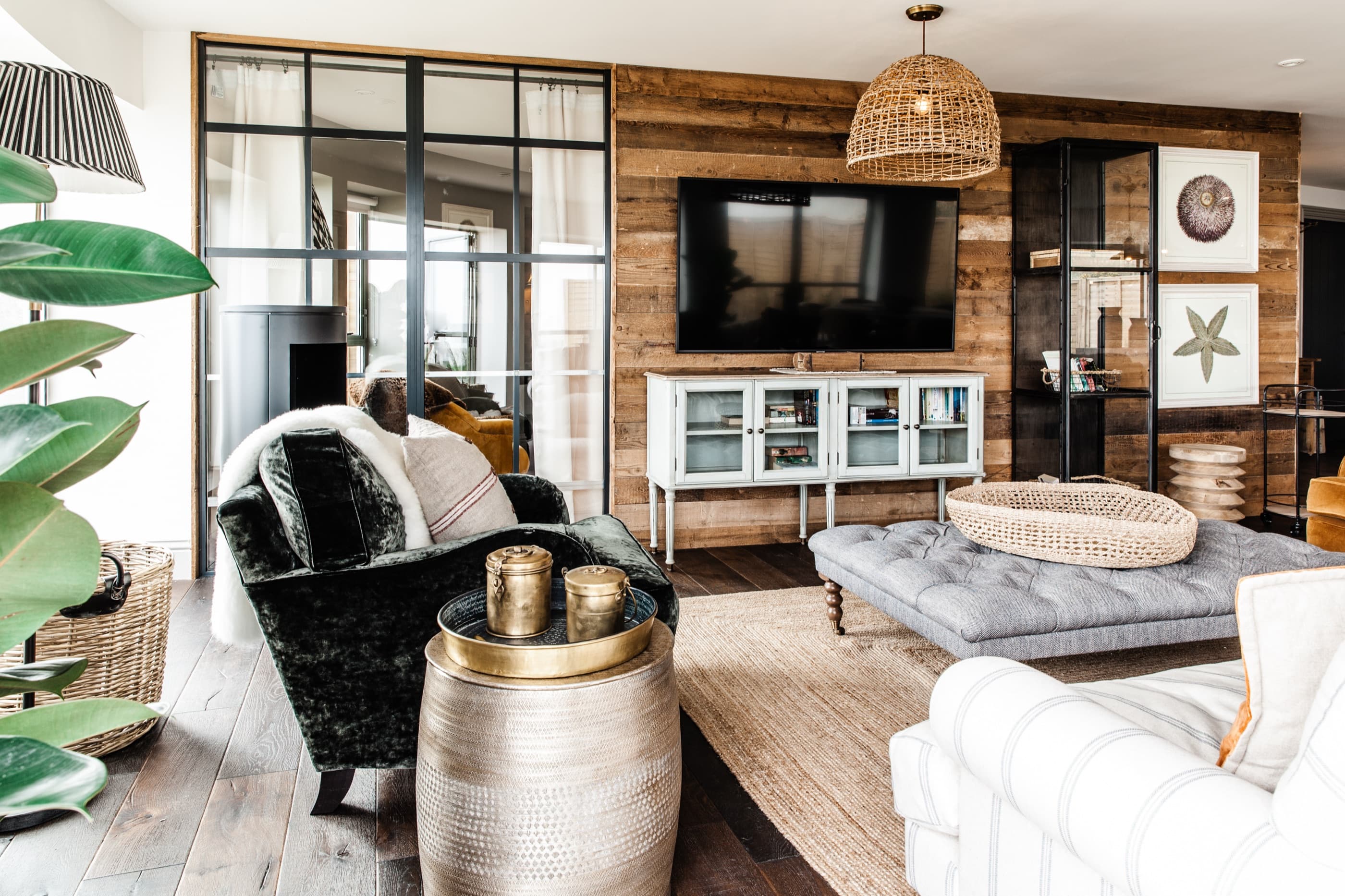 Gara Rock Hotel — living space