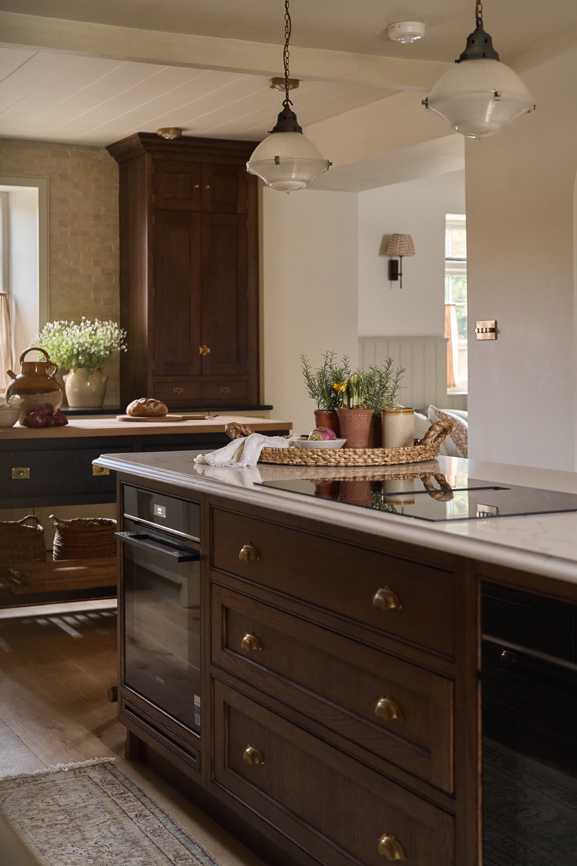 Hastings House — kitchen island
