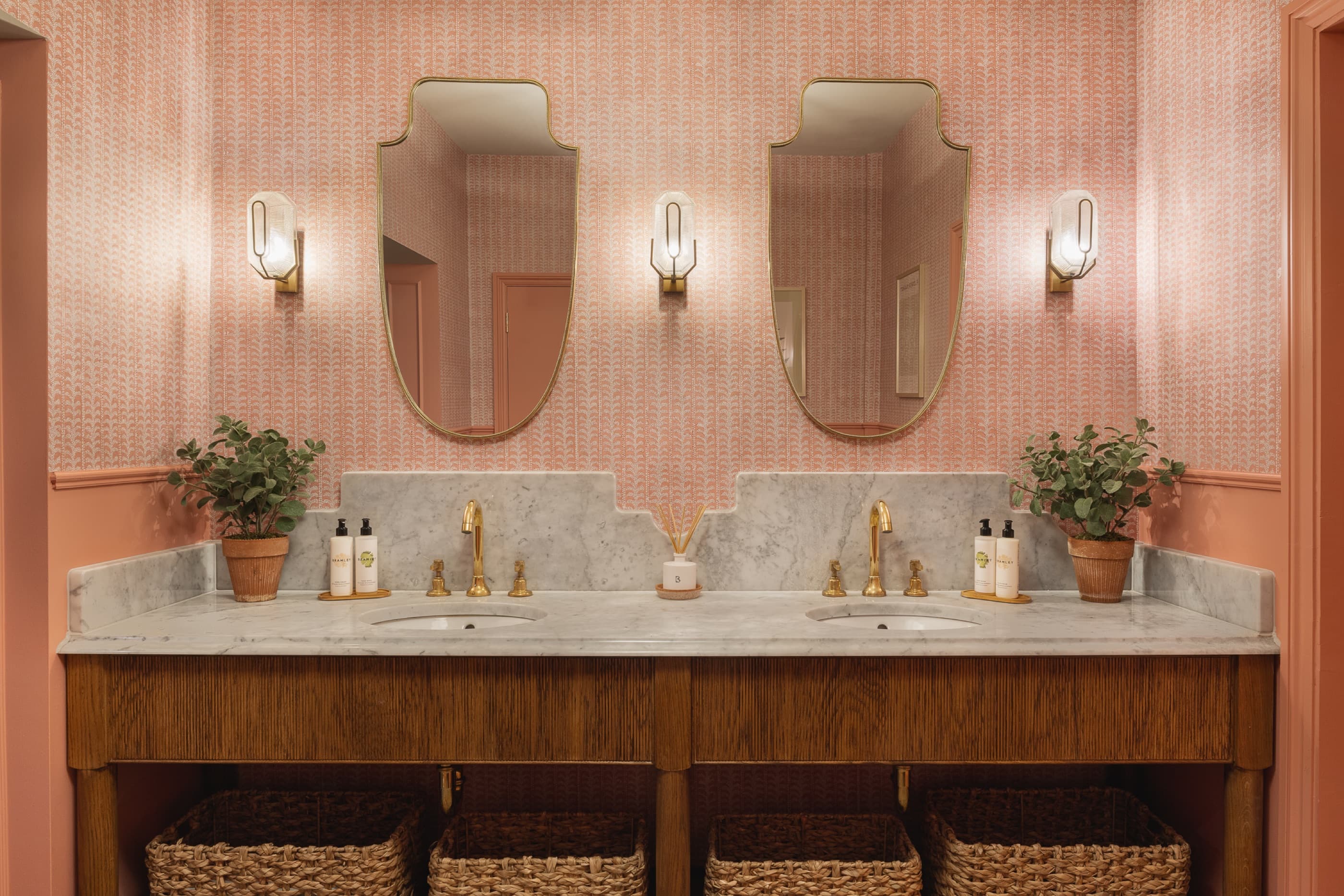 The Mutton Pub — washroom