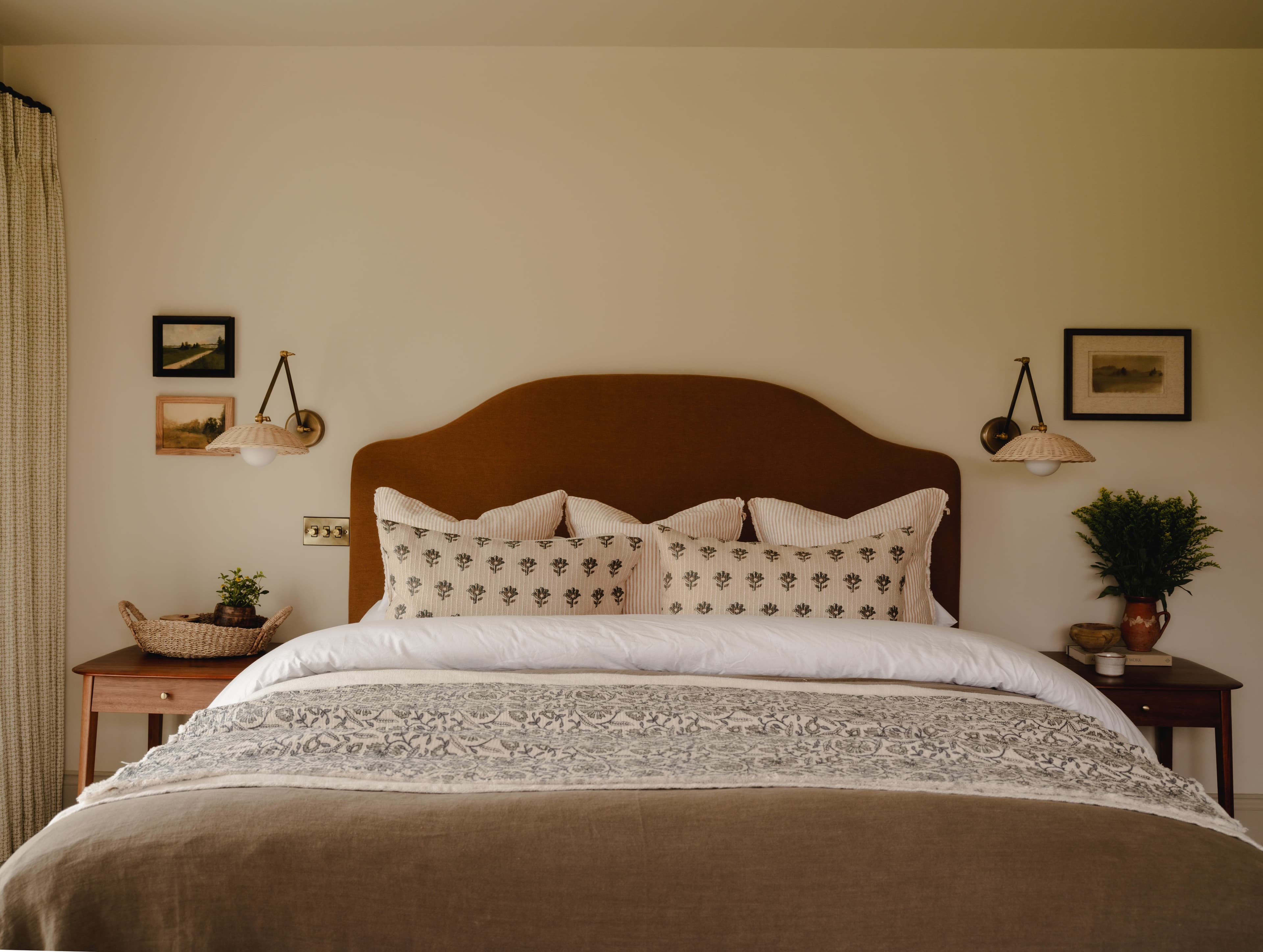 How to create a gallery wall