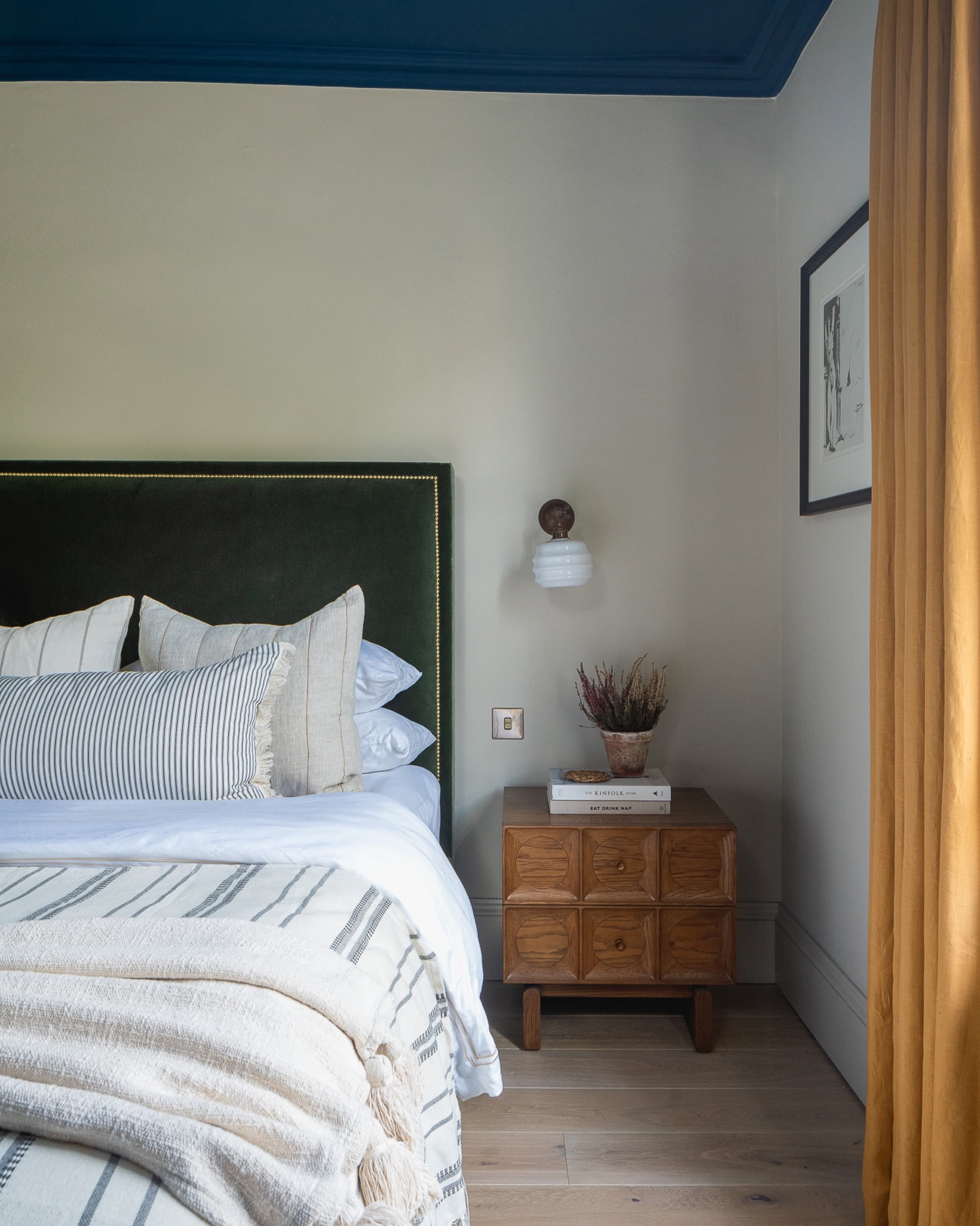 Notting Hill — the bedrooms