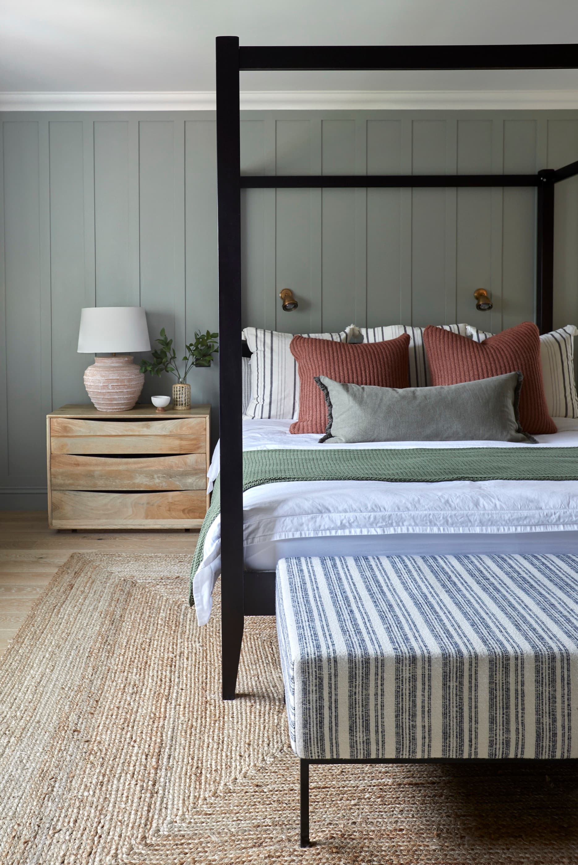 Our Surrey Nest — detail
